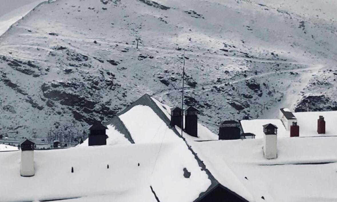 Sierra Nevada Los Alayos Estacion De Esqui Екстер'єр фото